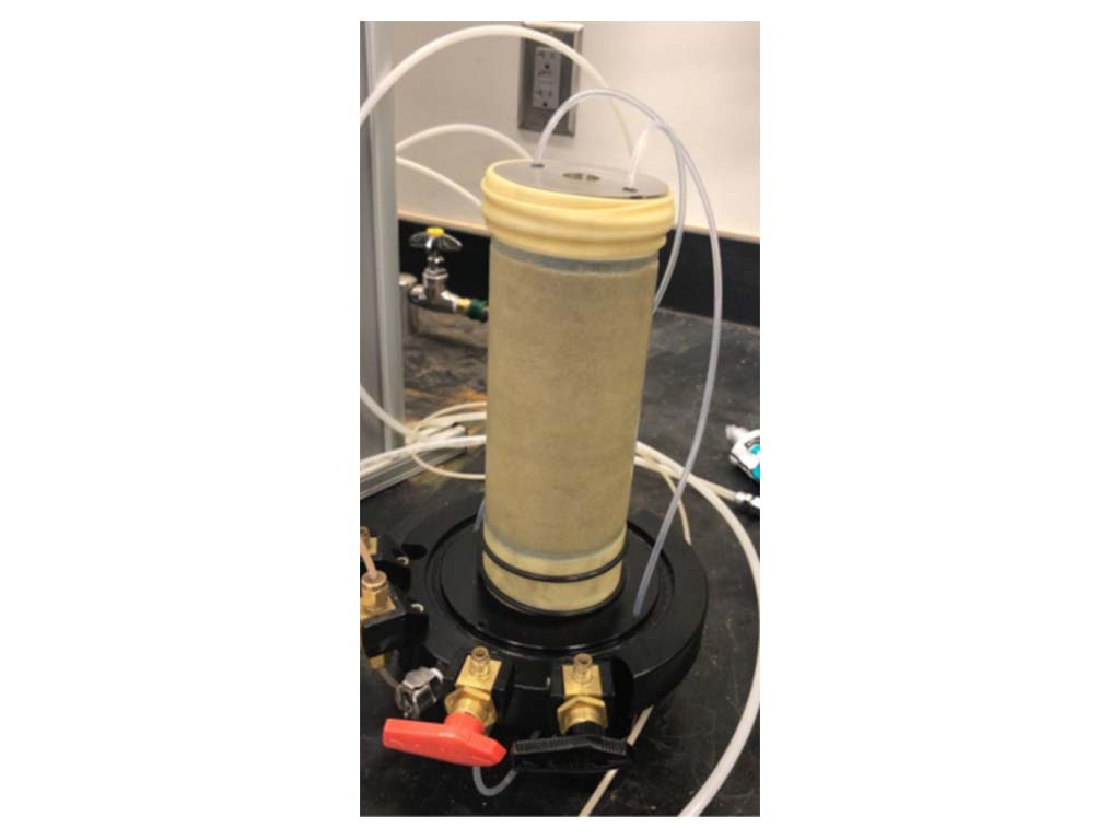 Tailings specimen for triaxial testing
